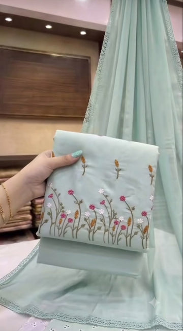 Embrodiered Lawn 3Pc